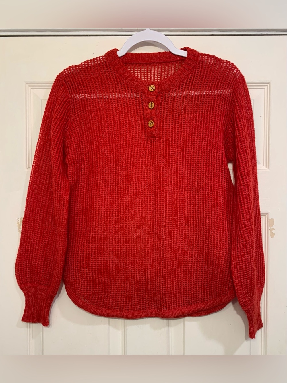 Vintage Men’s Knit Mesh Red Henley Sweater.         3461